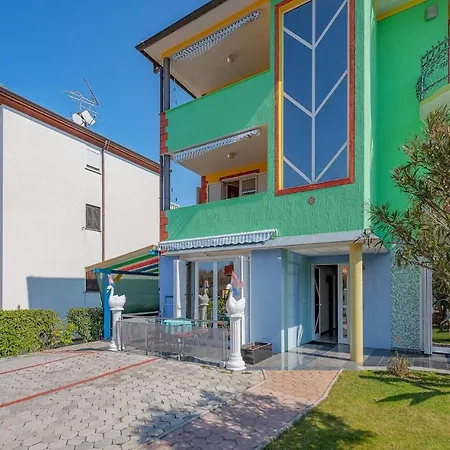 1 Bedroom Pet Friendly In Duba Apartment Pelegrin